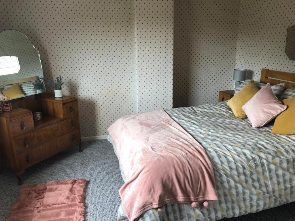 Sea House, Castlerock - Hosts 6, 3 Bedroom House Екстериор снимка